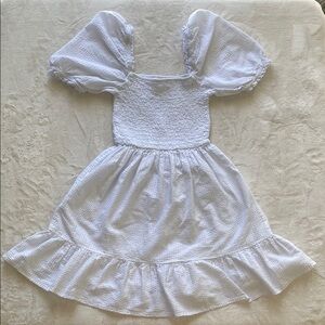 GB Gianni Bini white puffer sleeve doll dress